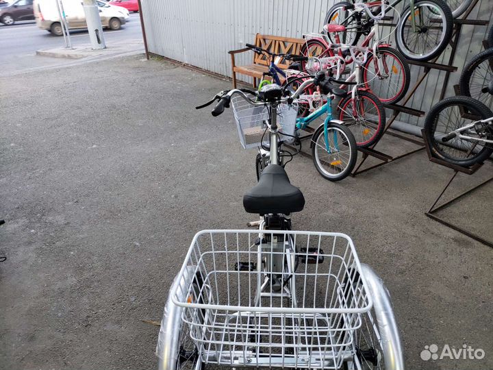 Электровелосипед трёхколёсный взрослый