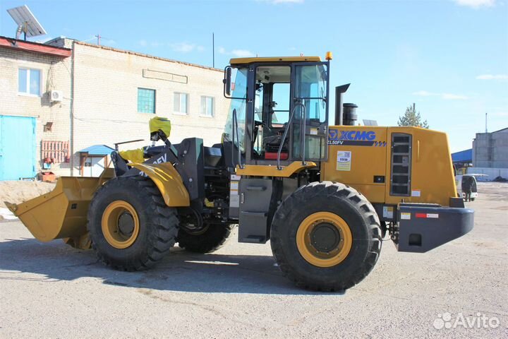 Фронтальный погрузчик XCMG ZL50FV, 2023