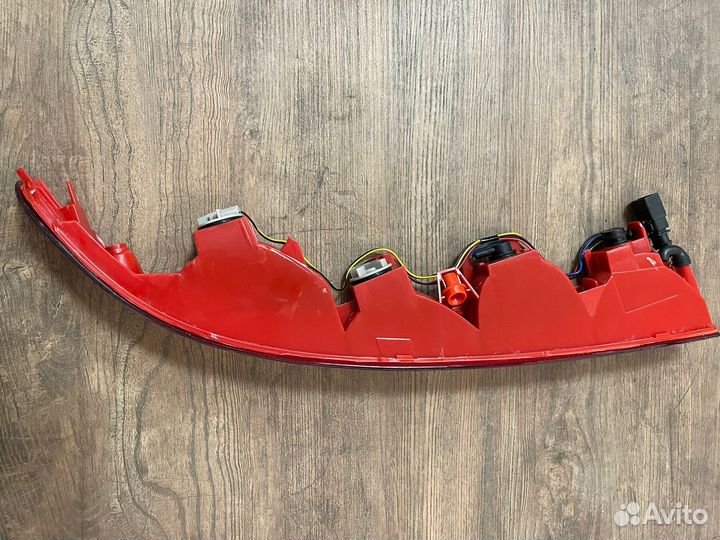 Фонарь задний в бампер правый Audi Q7 4L 2005-2015