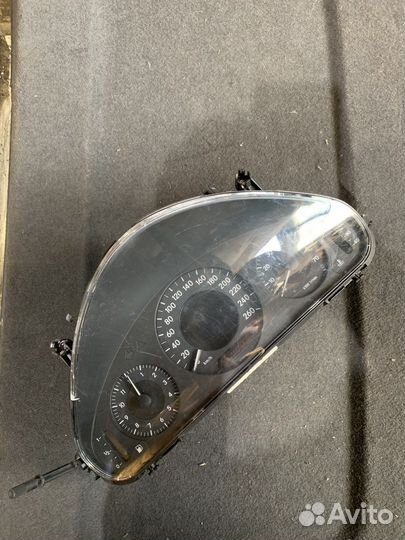 Щиток приборов mercedes w211