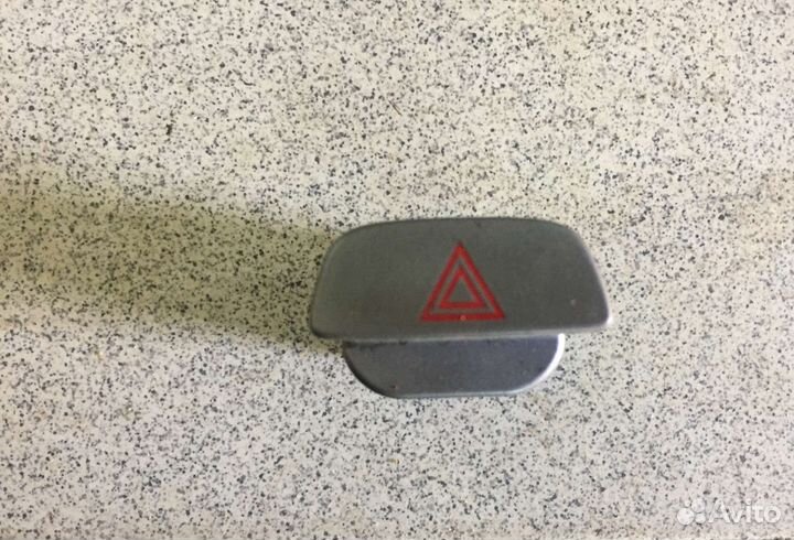 Кнопка Ford Focus 2