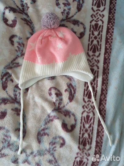Шапка для девочки lassie