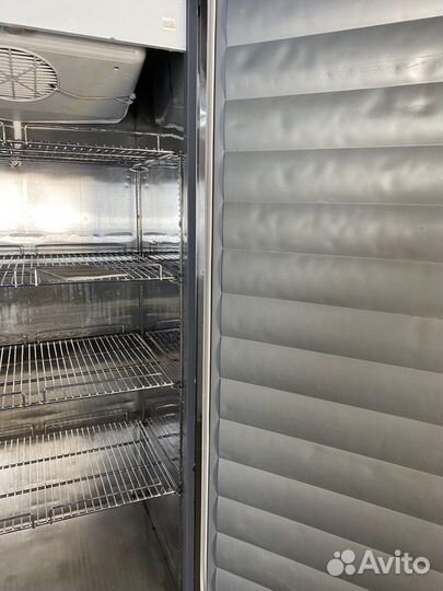 Холодильный шкаф Ариaдa Pапсодия R700MX