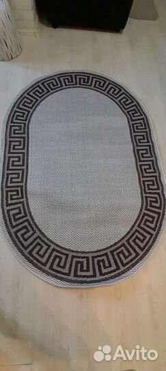 Ковер овальный новый