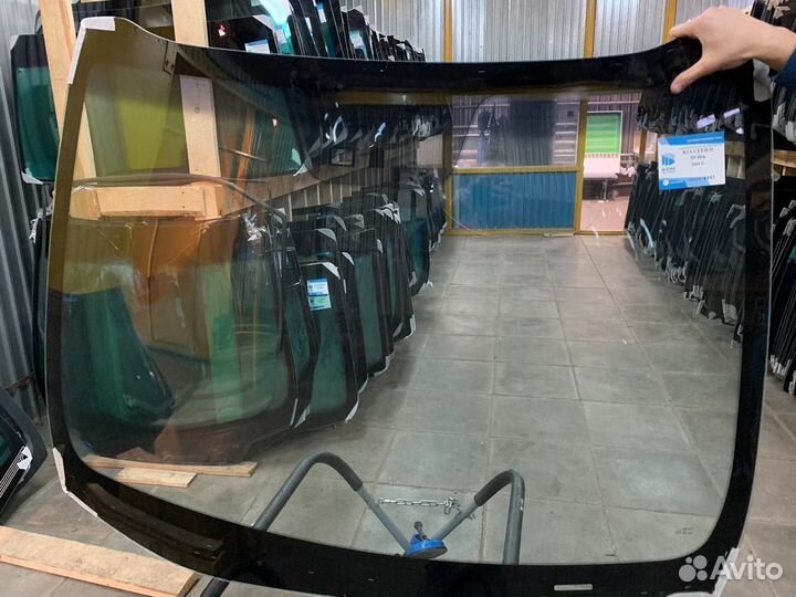 Лобовое стекло Киа Сид 2