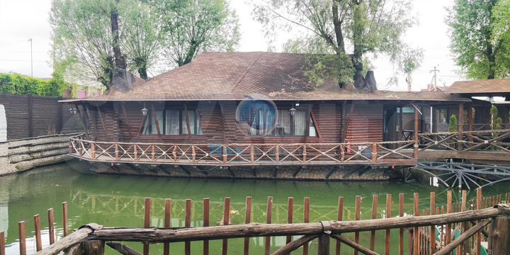 В продаже ресторан на воде