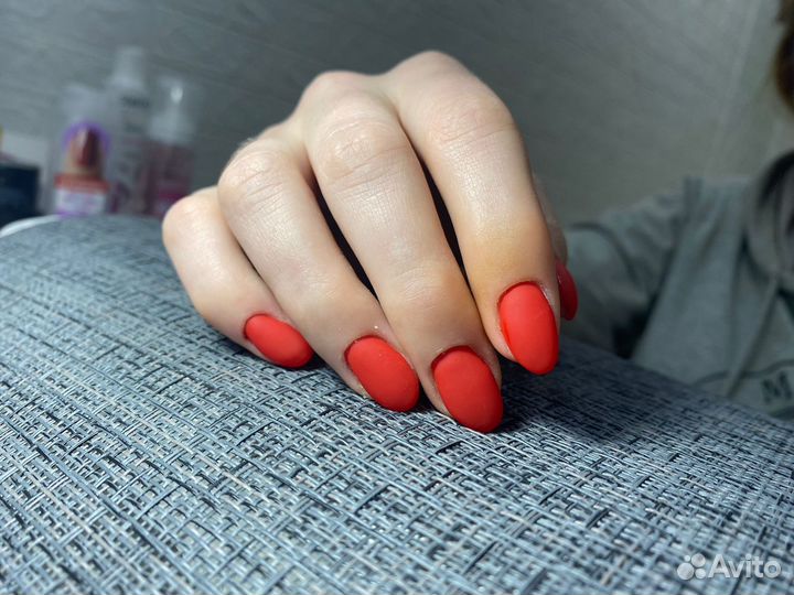 Мастер маникюра