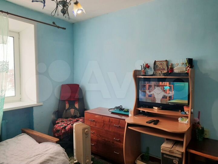 Комната 19 м² в 4-к., 5/5 эт.