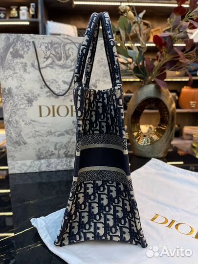 Шопер Christian Dior Book Tote Medium