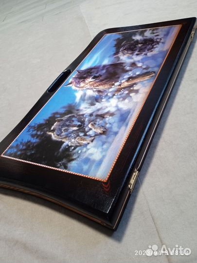 Нарды дипломат большой цветной,Волки