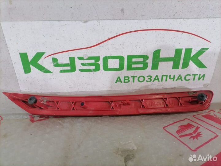 Отражатель в бампер задний левый задний левый Kia