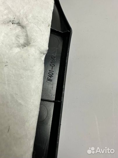 Декоративная накладка центральной консоли Lexus NX