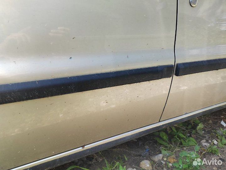 Дверь задняя правая Iran Khodro Samand 1.8