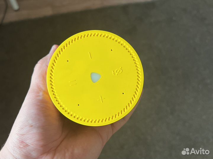 Умная колонка Яндекс Станция Лайт с Алисой