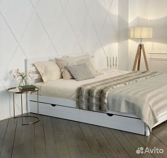 Двуспальная кровать из Березы