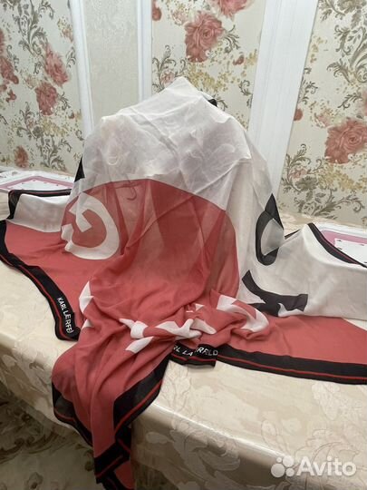 Платок шаль Lagerfeld