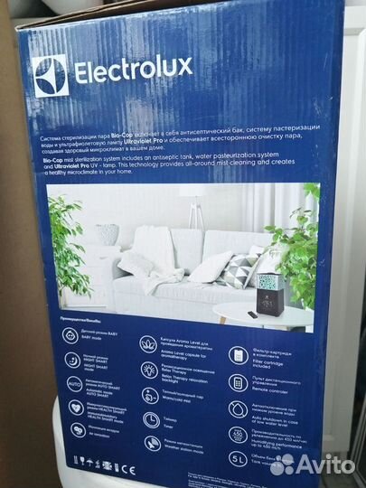 Увлажнитель воздуха Electrolux EHU-3710d