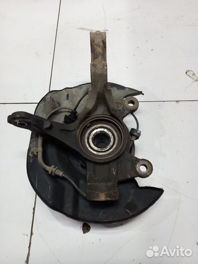 Honda CR-V (RE) III кулак поворотный передний