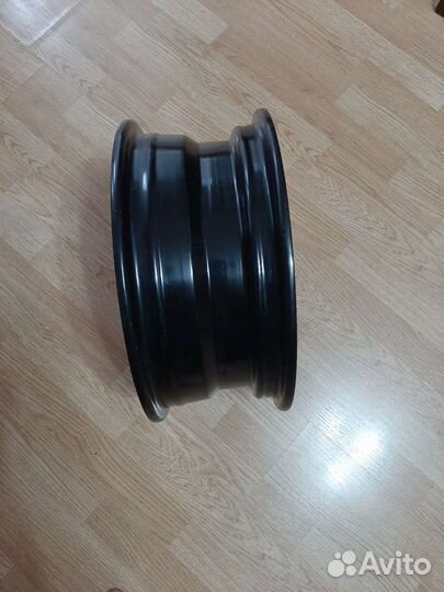 Диски r15 4x100 новый