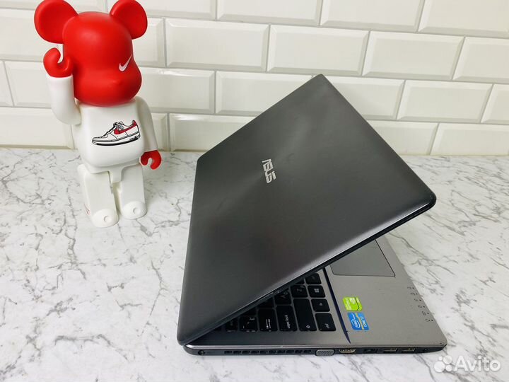 Asus x550 core i7/ ram 8 gb/HDD 1Tb/GT 720M