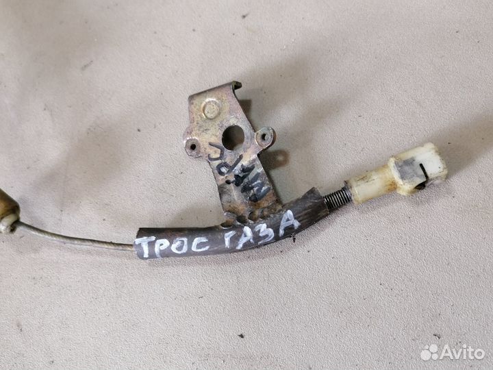 Трос газа Mercedes-Benz 190 W201 1982-1993