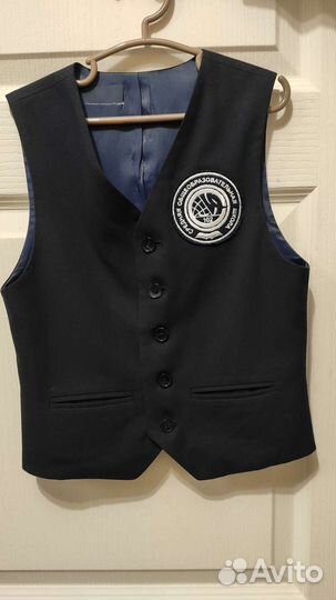 Жилет школьный + шеврон