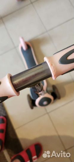 Самокат трехколесный Globber