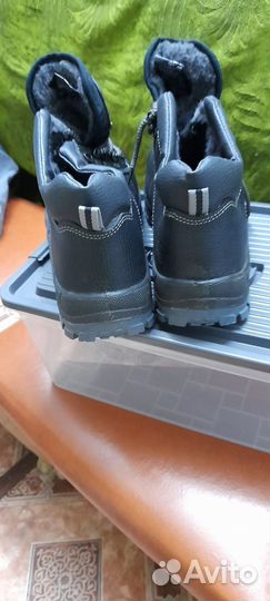 Ботинки мужские зимние 43 размер новые