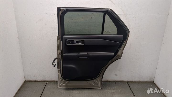 Дверь боковая правая задняя Ford Explorer 2019, 2021