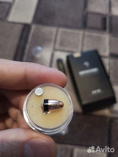 Микронаушник капсульный