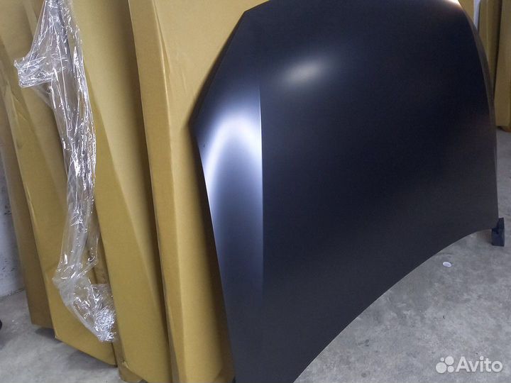 Капот Volkswagen Polo с 10 по 15 год