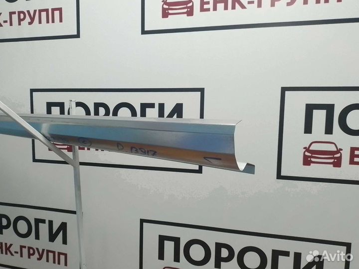 Пороги Toyota Corolla (E140/E150) седан и др