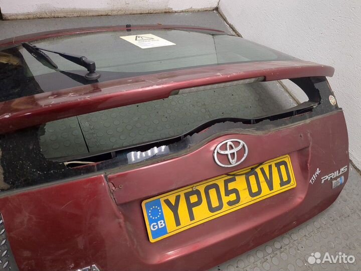 Крышка багажника Toyota Prius, 2005