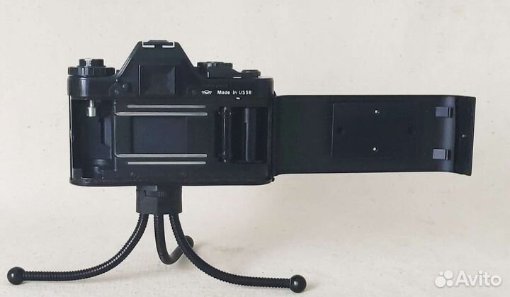 Плёночный фотоаппарат 