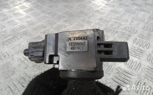 Катушка зажигания бензиновая mitsubishi outlander