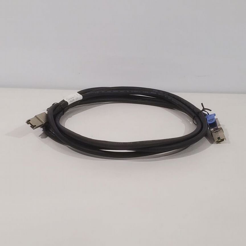 [407344-004] Кабель Sas Hp 2gfpggx-H 4m 407344-004