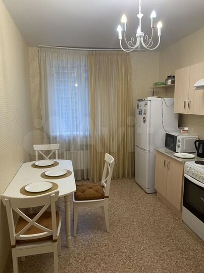 2-к. квартира, 62 м², 7/17 эт.