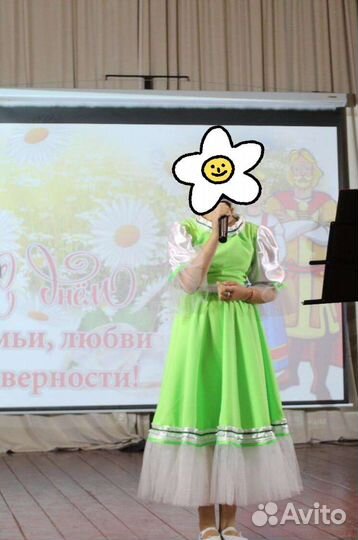 Платье эстрадное для сольного выступления