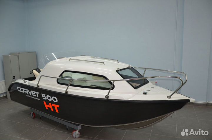 Катер Corvet 500 HT