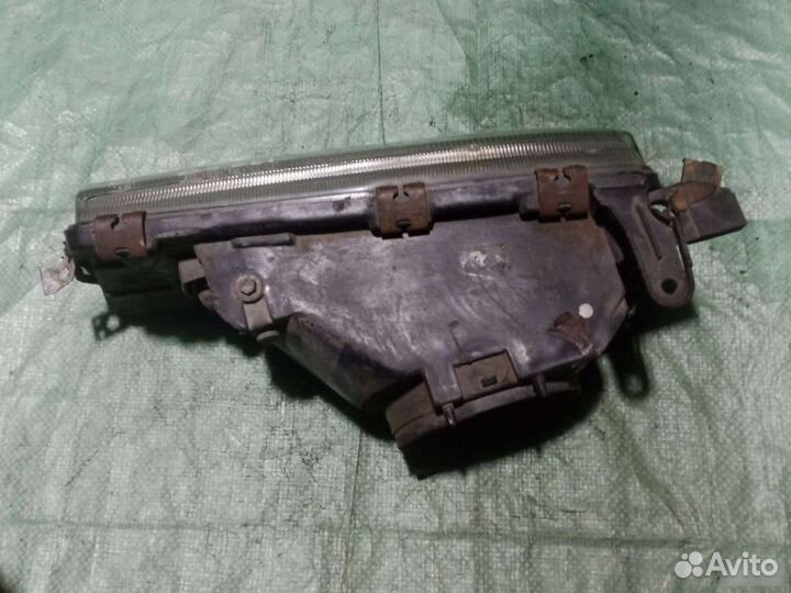 Фара передняя правая Opel Vectra A хетчбек 1.6I