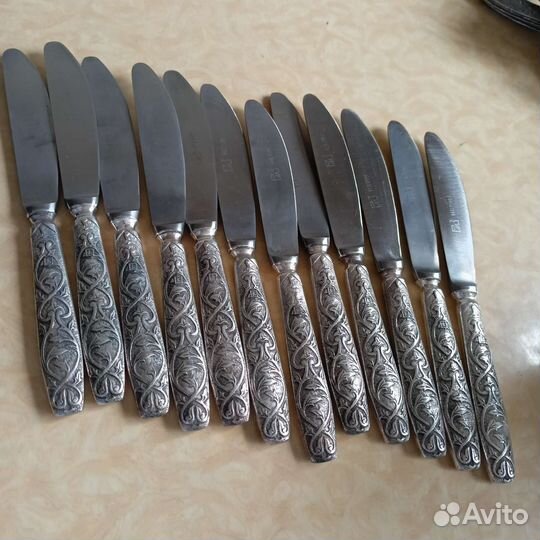 Столовые приборы