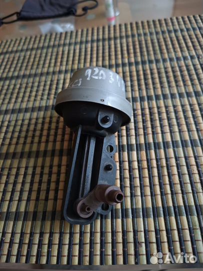 Продам вакуумный клапан