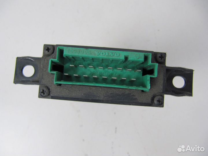 Блок управления центральным замком Volvo FM13 FH13