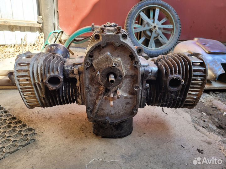 Двигатель м72