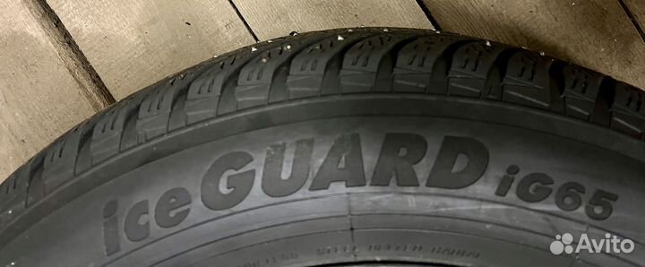 Yokohama Ice Guard IG65 225/60 R18 104T