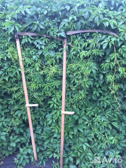 Коса для травы ручная