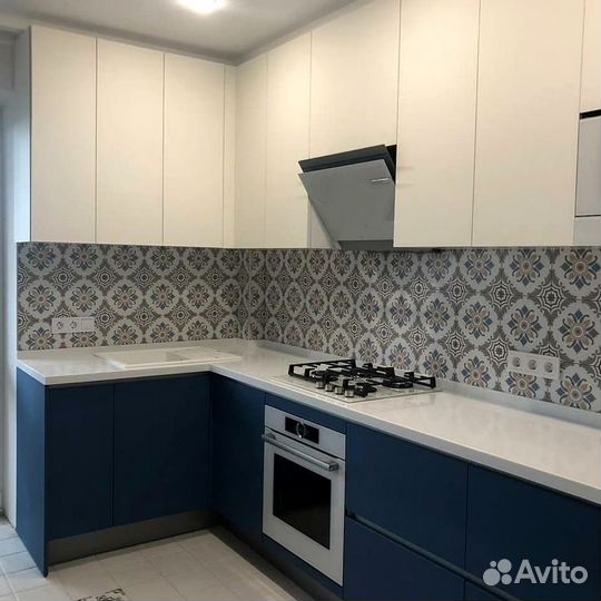 Угловая кухня. Кухонный гарнитур на заказ