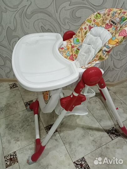 Продам столик для кормления