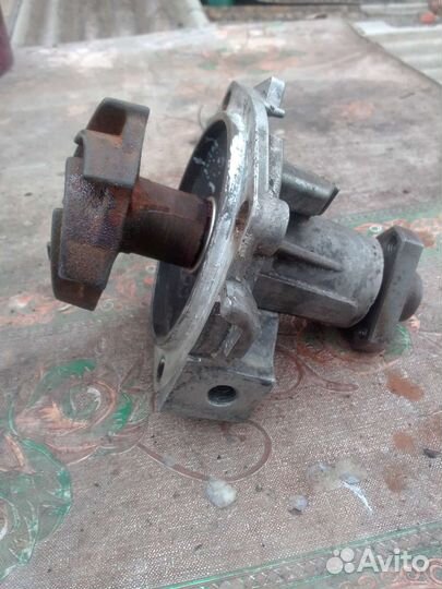 Помпа на ваз 2107