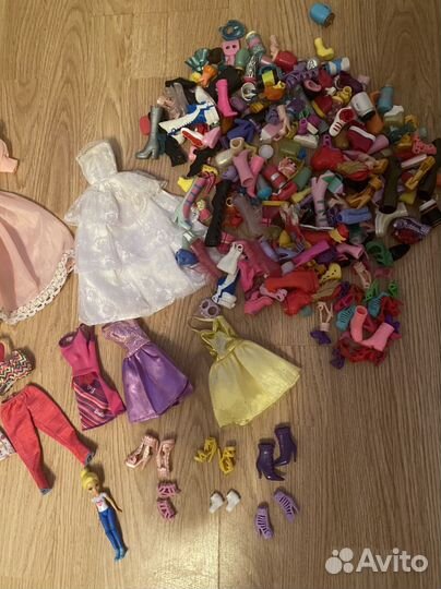 Обувь и одежда для барби